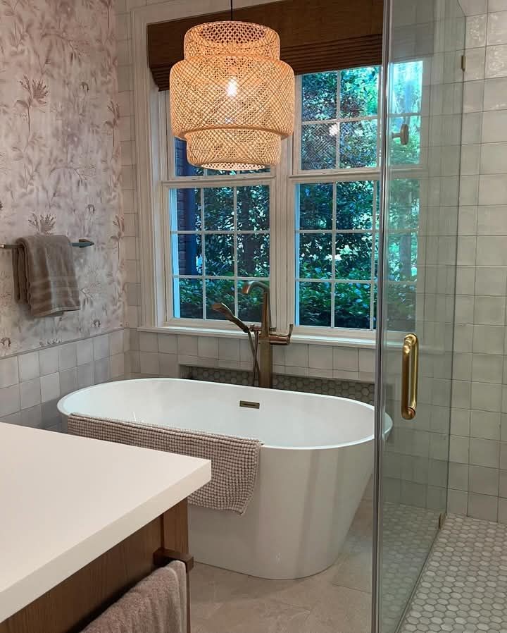 Spa-Like Tubs:
